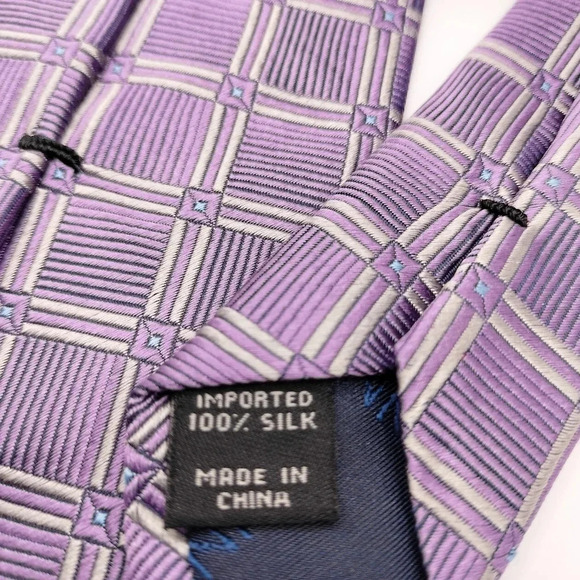 Jos A Bank Executive Collection Silk Necktie Tie Lilac Purple Geometric Square - Picture 4 of 9